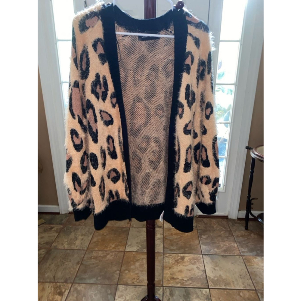 Women's Minkpink Fuzzy Leopard Print Sweater M/L - Picture 1 of 7